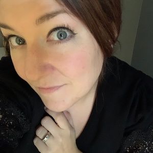 Meet your Posher, Monika